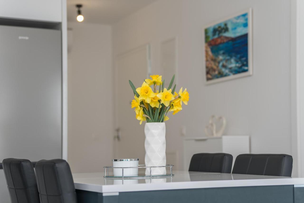 Apartment Ema มาคาร์สกา ภายนอก รูปภาพ