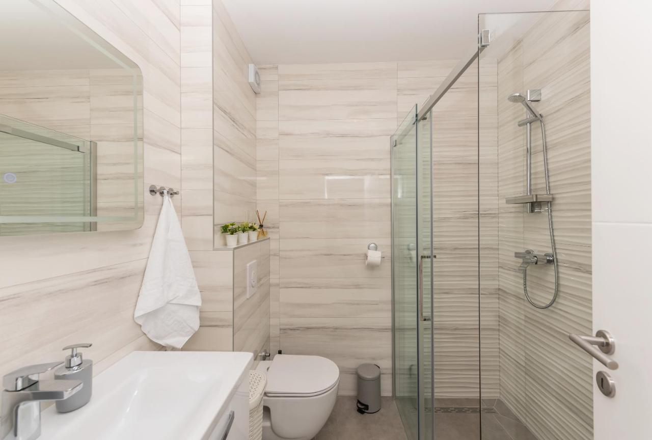 Apartment Ema มาคาร์สกา ภายนอก รูปภาพ