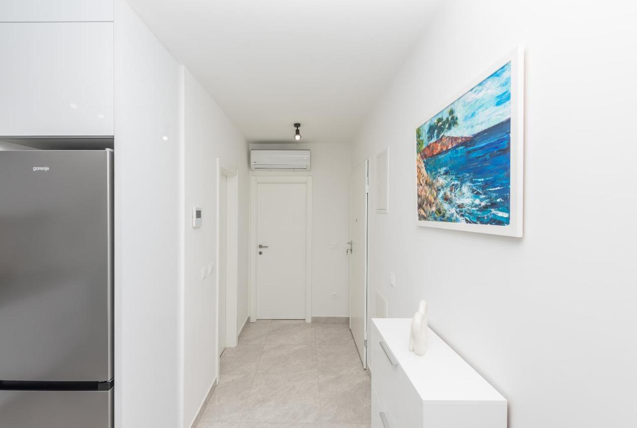 Apartment Ema มาคาร์สกา ภายนอก รูปภาพ