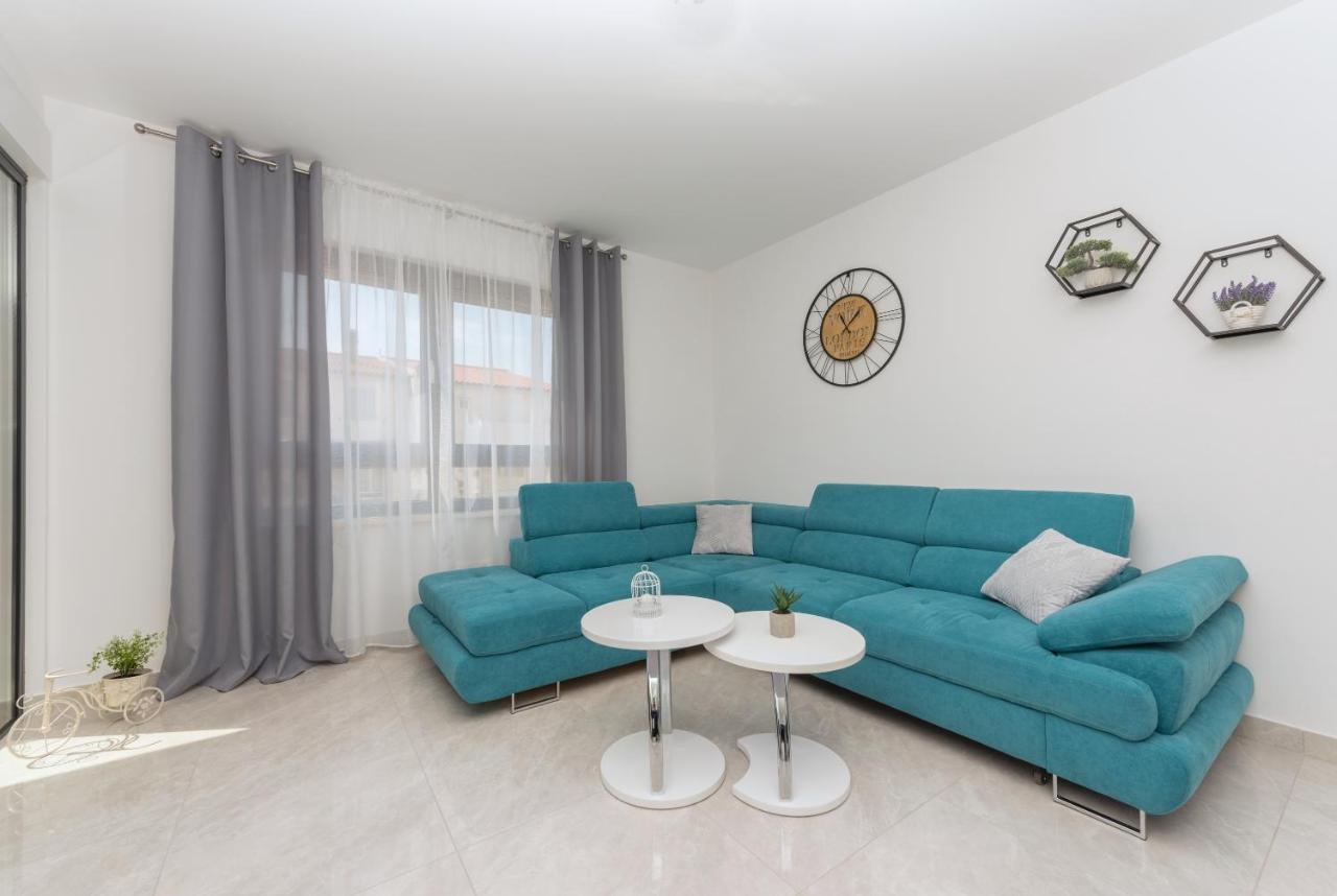 Apartment Ema มาคาร์สกา ภายนอก รูปภาพ