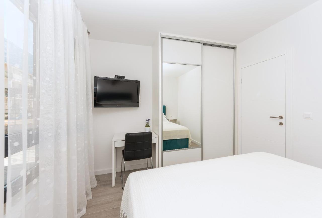 Apartment Ema มาคาร์สกา ภายนอก รูปภาพ